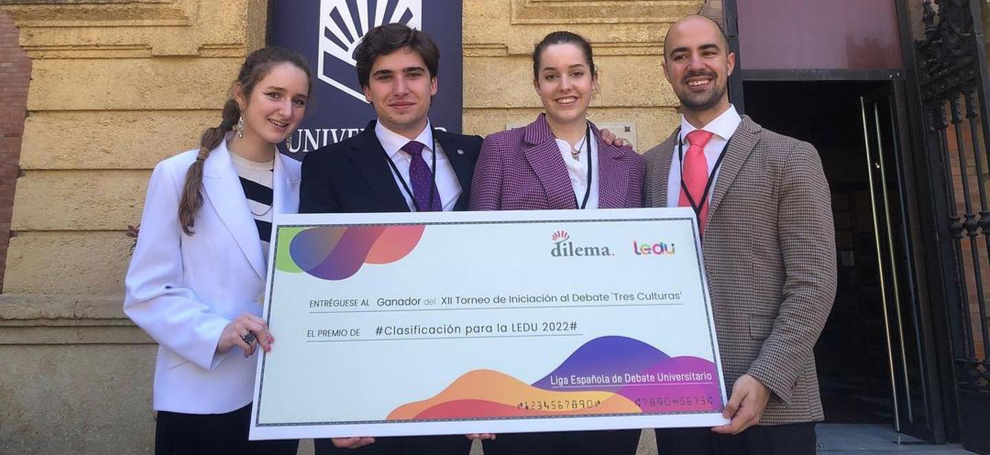 La Universidad Pontificia comillas gana el Torneo Tres Culturas de Córdoba y se clasifica para la Liga Española de Debate Universitario LEDU