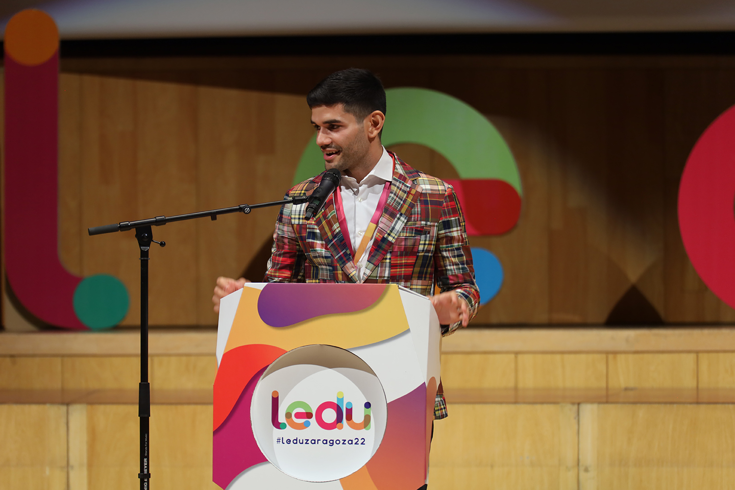 Guillermo Fernández, reelegido mejor orador de la Liga Española de Debate Universitario (LEDU)