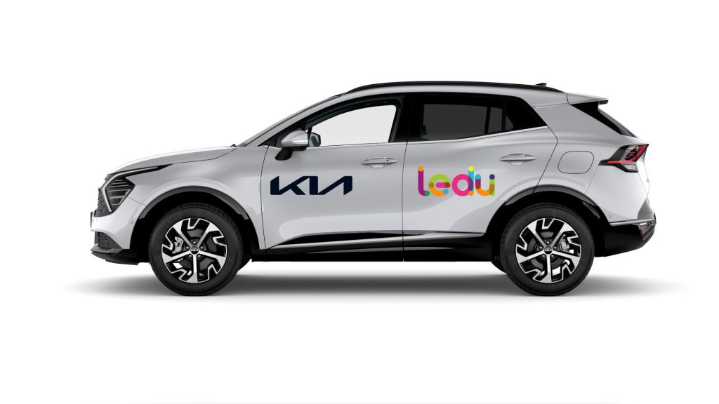 Kia se convierte en el coche oficial de la Liga Española de Debate Universitario