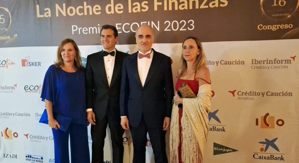La Liga Española de Debate Universitario (Ledu), premio Titanes de las Finanzas de Ecofin